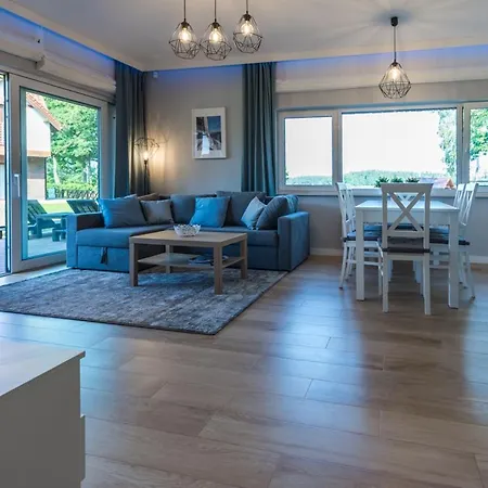 Appartement W Zabudowie Szeregowej Nad Jeziorem *