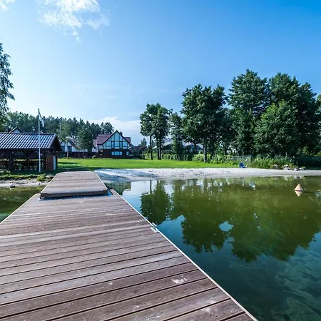 W Zabudowie Szeregowej Nad Jeziorem Apartment Rydzewo (Gizycko)